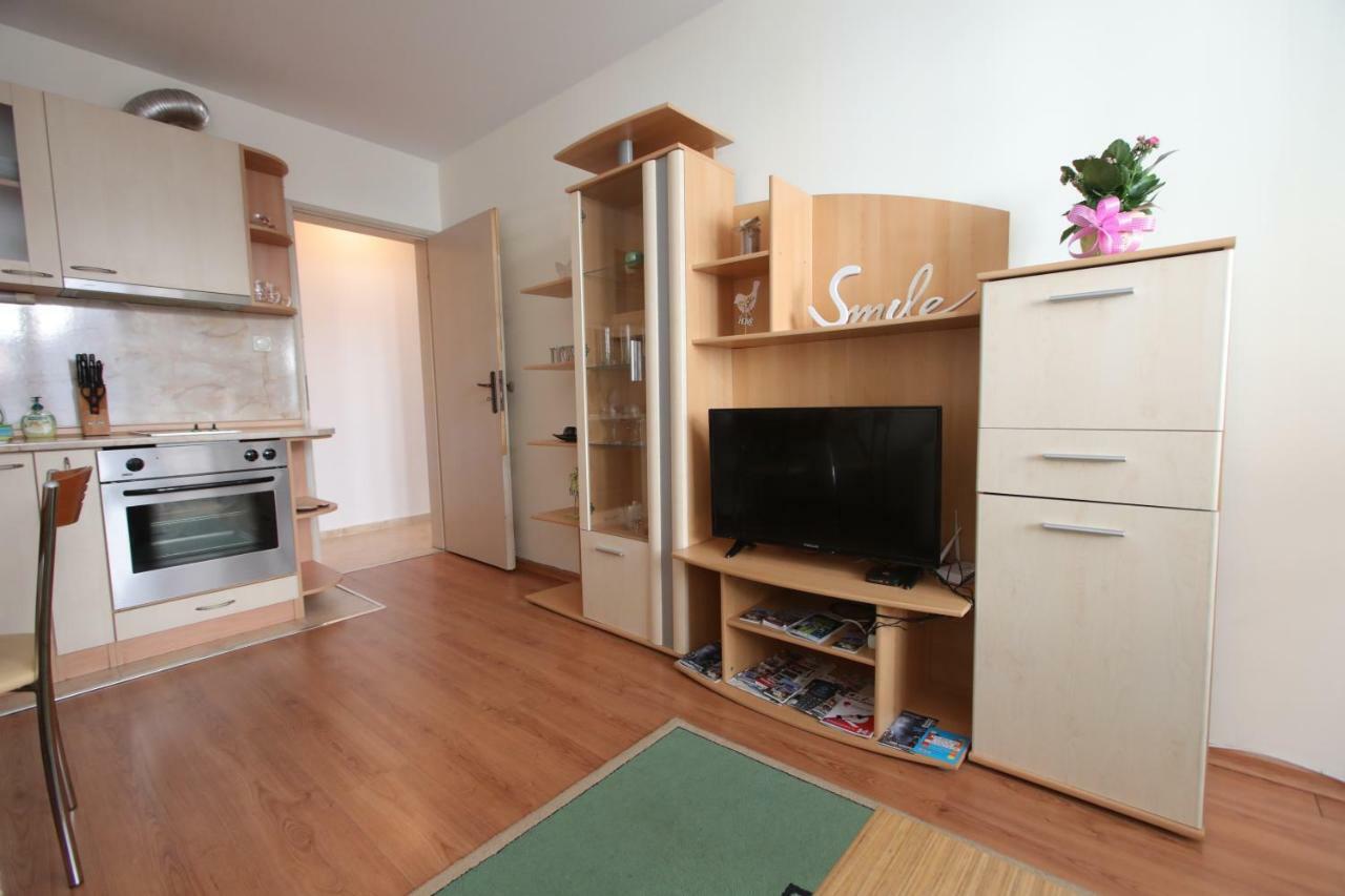 Lovely Home, Very Good Located! Apartament